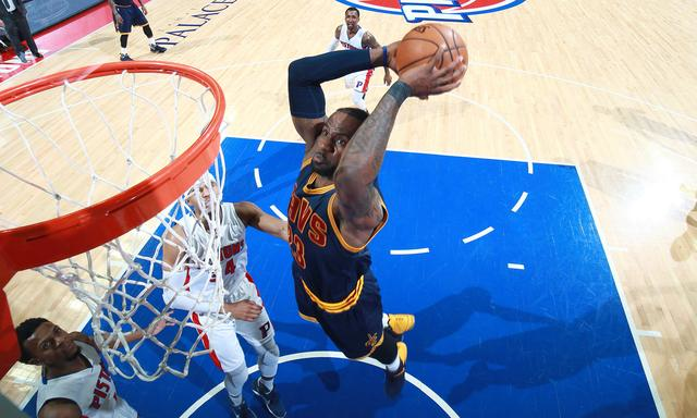 九游体育 -加时末段金州勇士调整名单以备国王杯，迎来里程碑环节打磨，话题不断，赛季目标并未改变的简单介绍